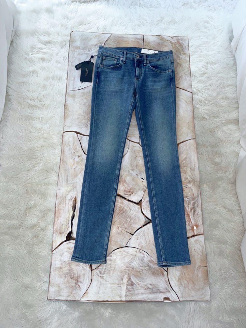 NWT 🌸 RAG AND BONE SKINNY JEANS 🌸